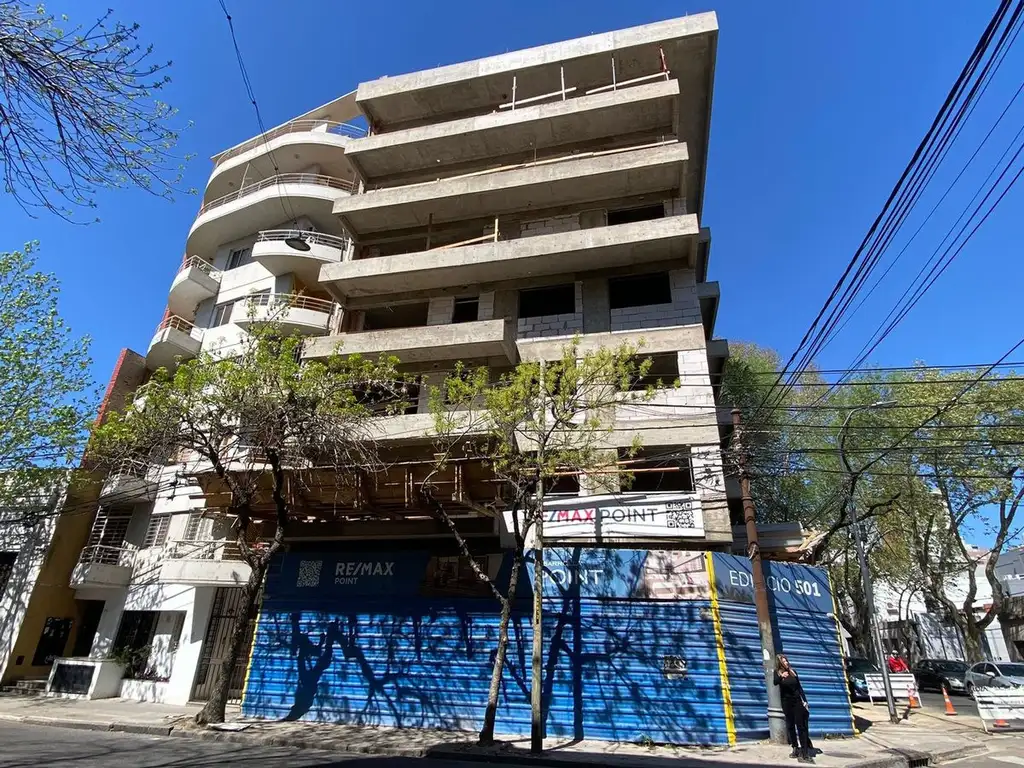 VENTA DEPARTAMENTO DE 3 DORMITORIOS PICHINCHA