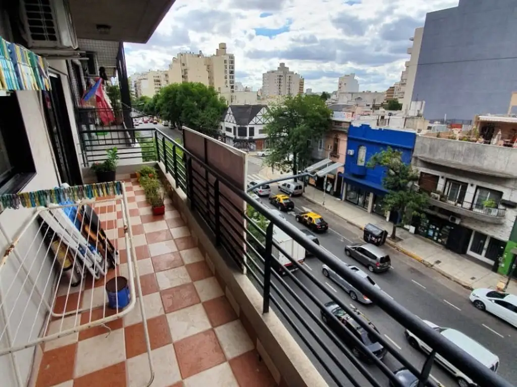 SEMIPISO 3 AMBIENTES CON BALCON AL FRENTE Y AMENITIS