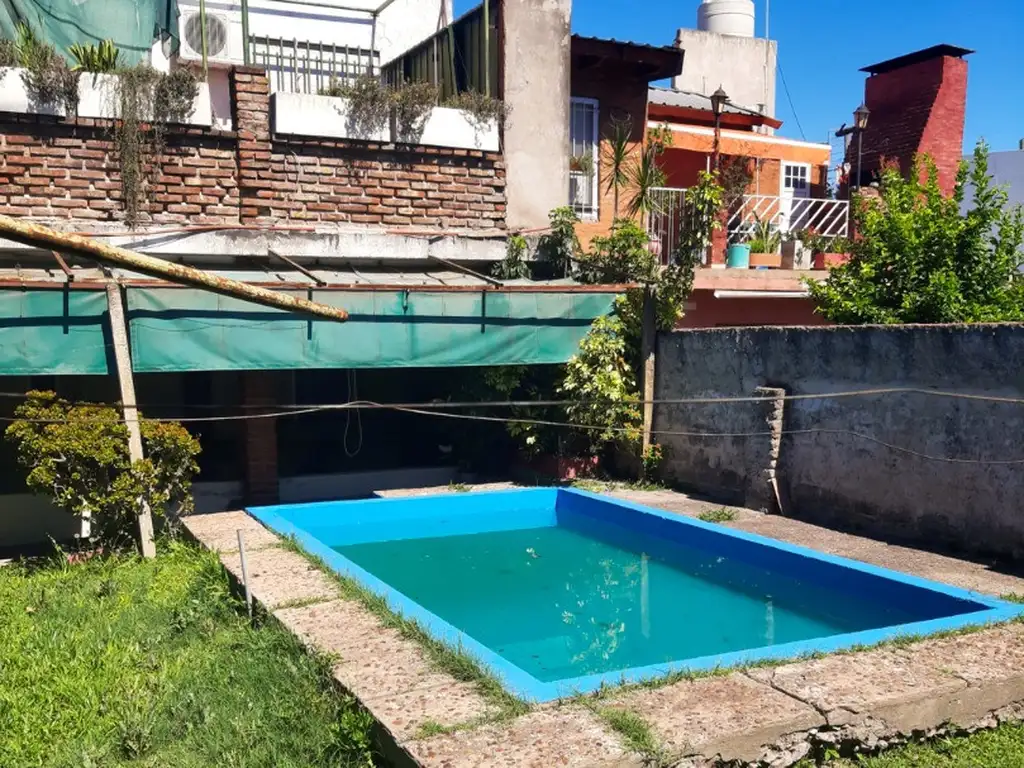 Casa 2 dormitorios con piscina