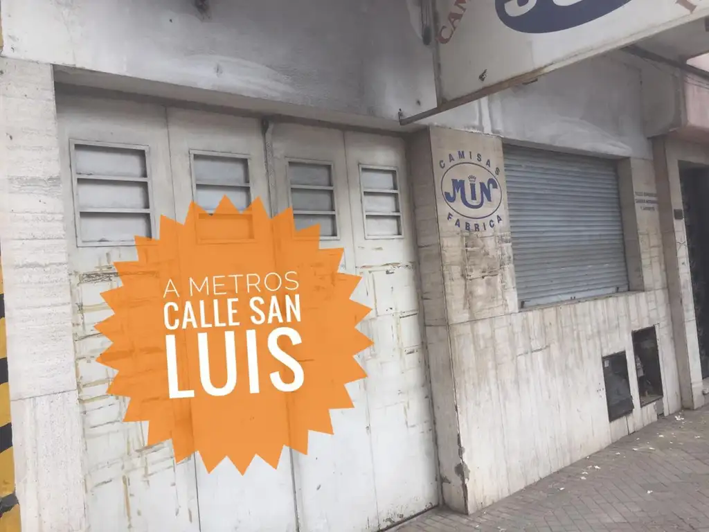 A METROS DE CALLE SAN LUIS - IDEAL USO COMERCIAL