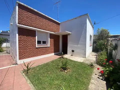 PH en Alquiler en Villa Elvira [Cod: 7253-435]