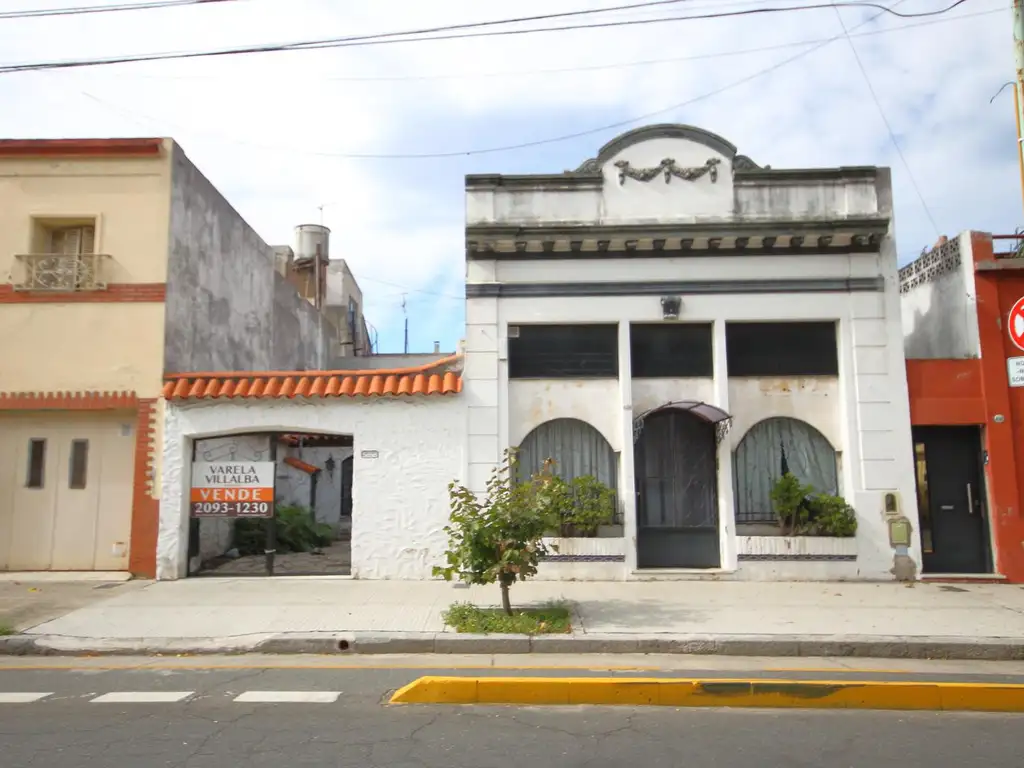 RODÓ 4510: casa lote propio 4amb.   patio/cochera