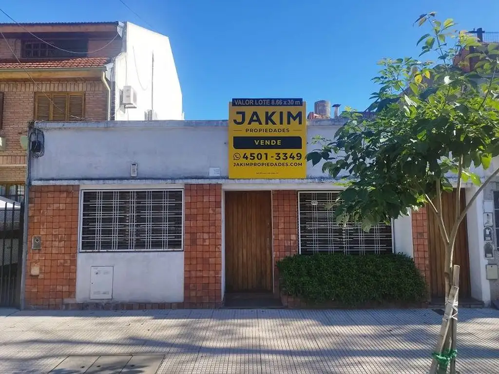 VENTA DE LOTE EN VILLA PUEYRREDON, 8.66 X 29.59.