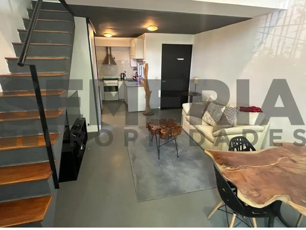 VENTA - Dpto en Duplex con balcón terraza parrila y coch.!