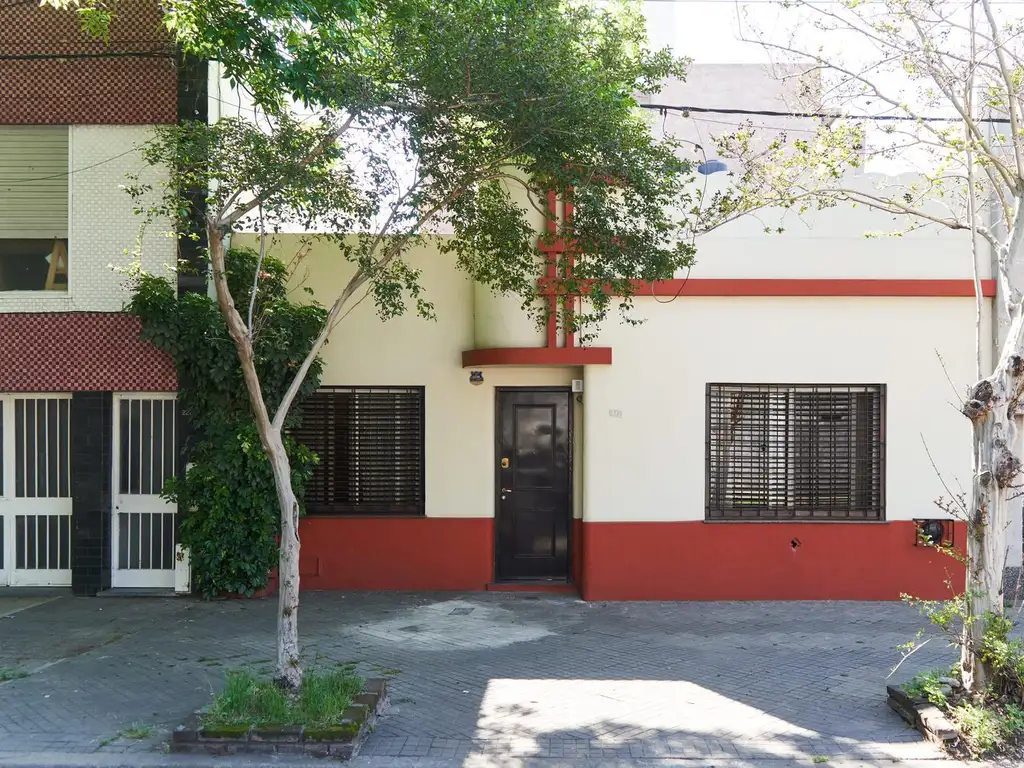 Casa en venta chabuco al 2200