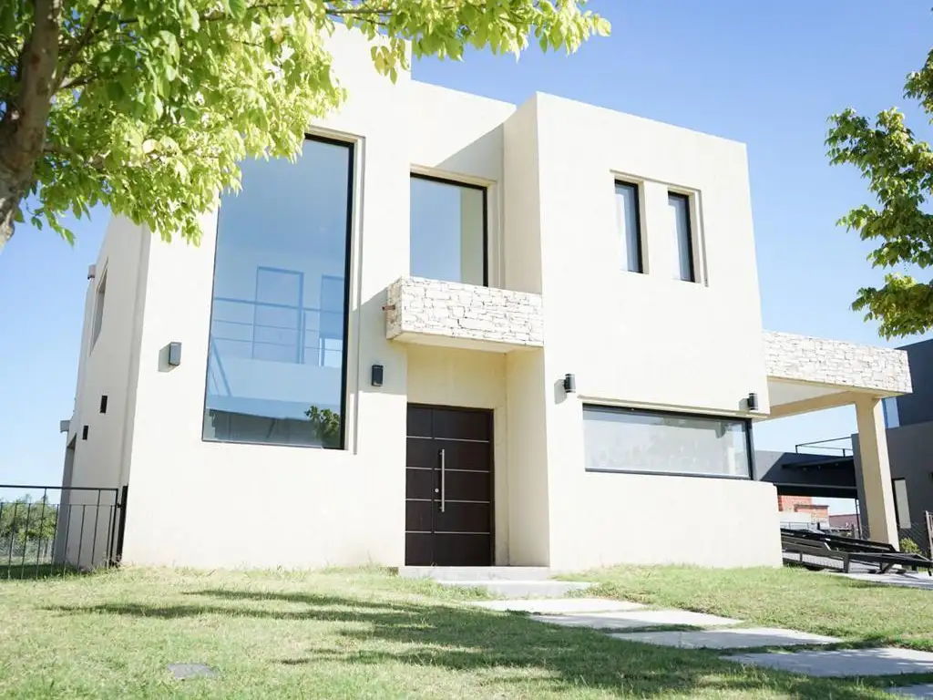 Casa  en Venta en Acacias Blancas, Maquinista savio, Escobar