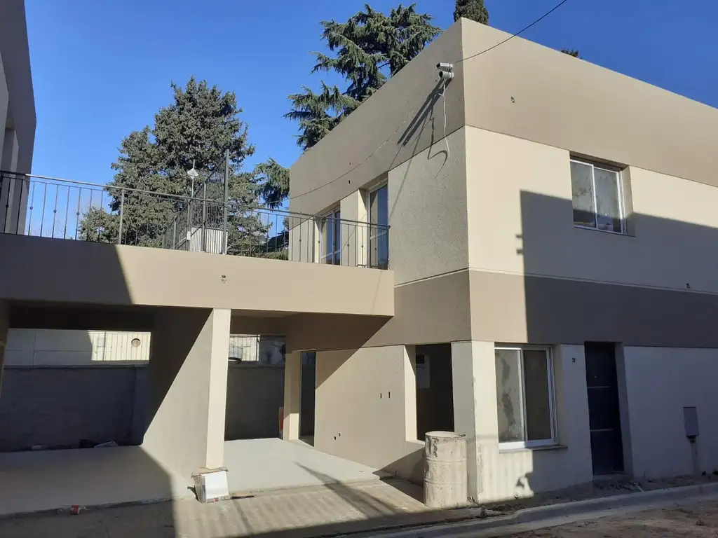 Casa Ph en POZO de 3 ambientes en venta en Ituzaingó Norte