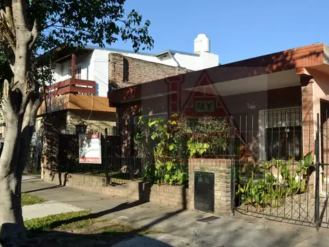 CASA TRES AMBENTES, VENTA EN BECCAR