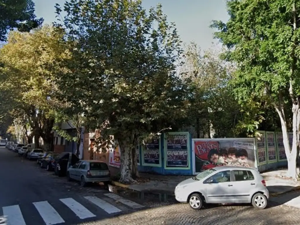 Terreno en Esquina próximo a Avenidas en Villa Crespo