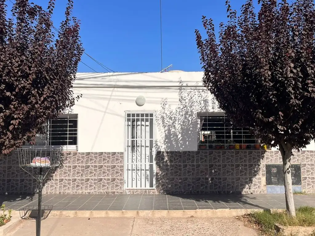 Casa Avenida Zabaleta Nro. 313 Plottier, Neuquen.