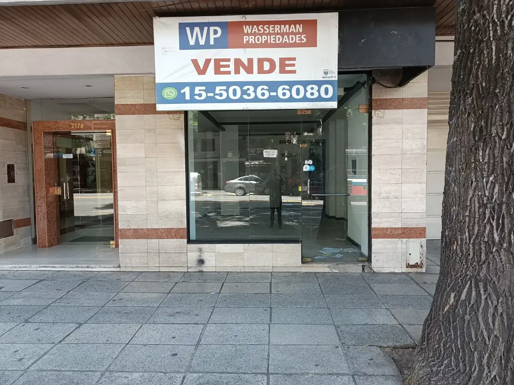 Local en Venta Sobre Av Scalabrini Ortiz y Paraguay