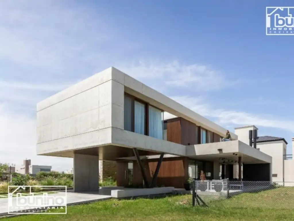 Casa en alquiler temporal, 3 habitaciones - Funes