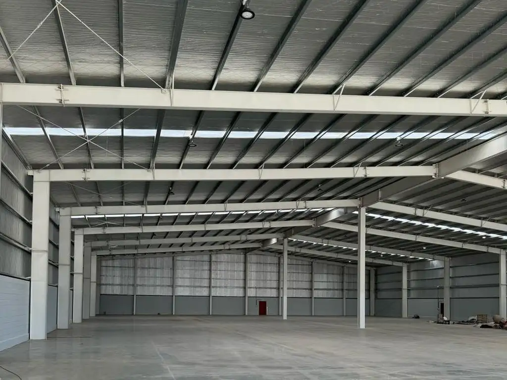 Alquiler Nave Industrial de 3000m2 en Parque Industrial Moreno 2 - PIM2