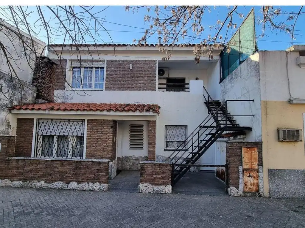 Casa dos dormitorios Cochabamba 3400