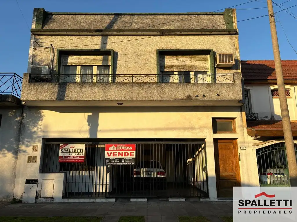 Casa en venta de 4 dormitorios c/ cochera en Haedo