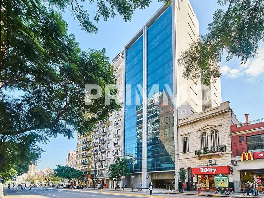 VENTA O ALQUILER EDIFICIO COMERCIAL COCHERAS