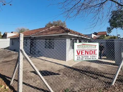 Casa a estrenar en Villa Morra, Pilar