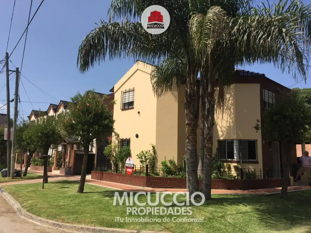 Dúplex en Venta, Del Bosque 1106, Parque Belén, Escobar