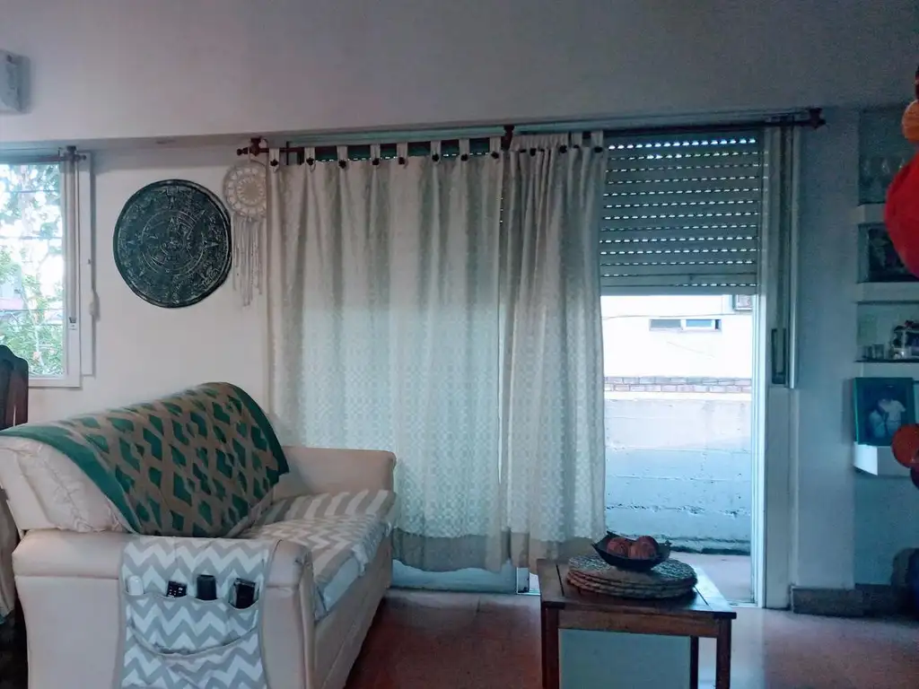 OPORTUNIDAD  PH  3 ambientes, gran terraza, balcón, corrido