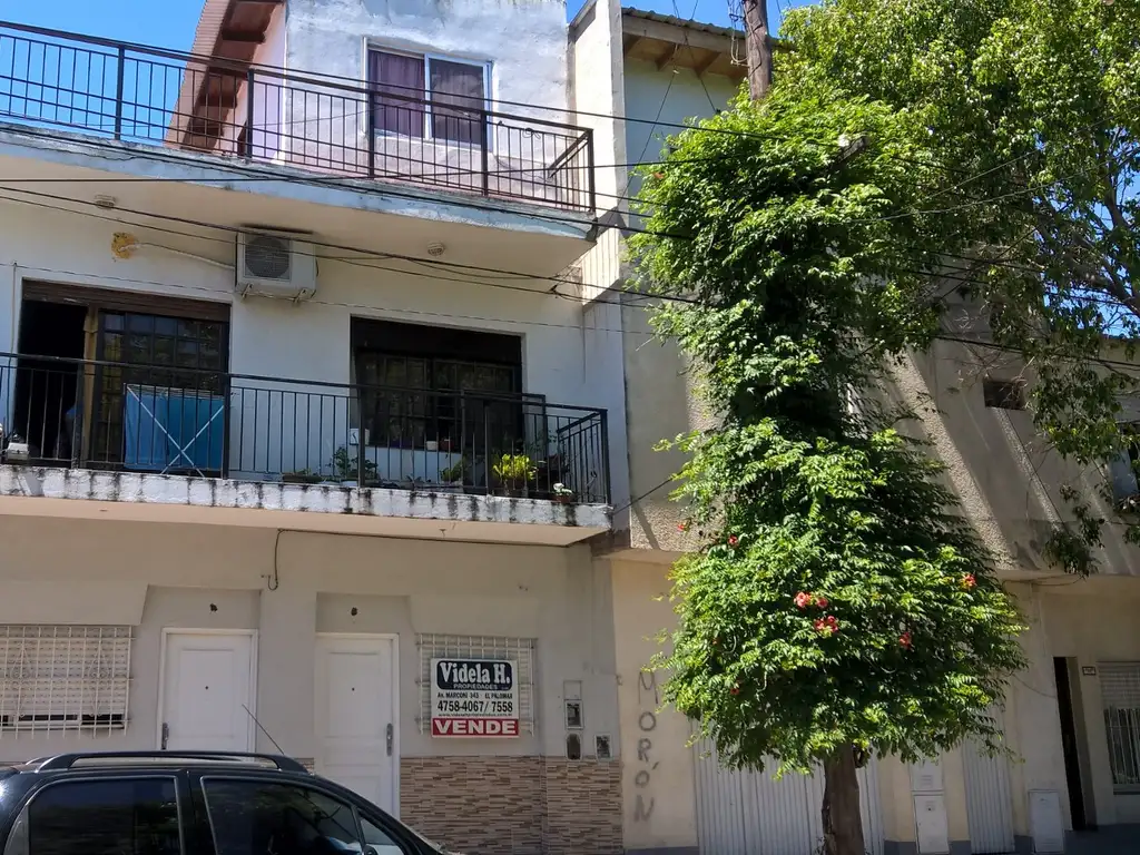 EN VENTA EN EL PALOMAR AMPLIO DEPARTAMENTO EN 1ER PISO EN DOS PLANTAS; 4 AMBIENTES - FICHA 7977