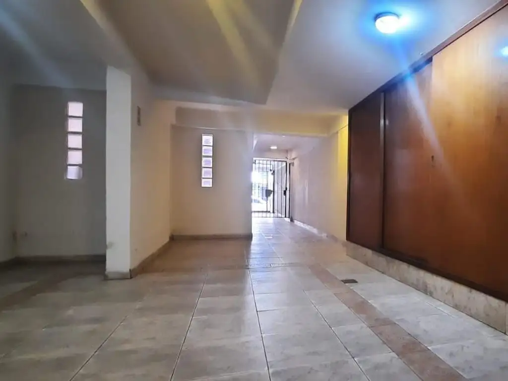 VENTA DEPARTAMENTO - 1 DORM - 1 BAÑO - ALBERDI CALASANZ 50 - A METROS DEL CENTRO DE LA CIUDAD - IDEA