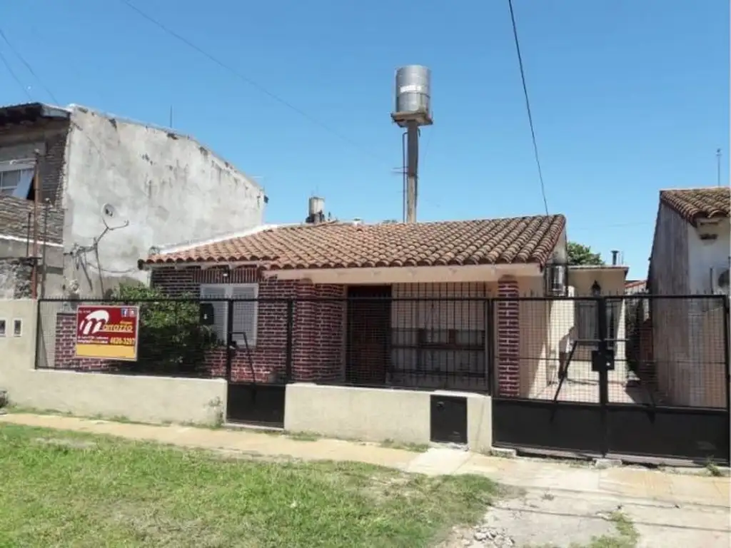 Casa - Venta - Argentina, La Matanza - Santa Rosa 4400