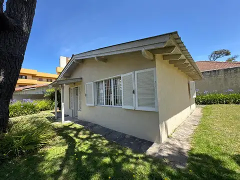 Casa en alquiler temporario en Villa Gesell