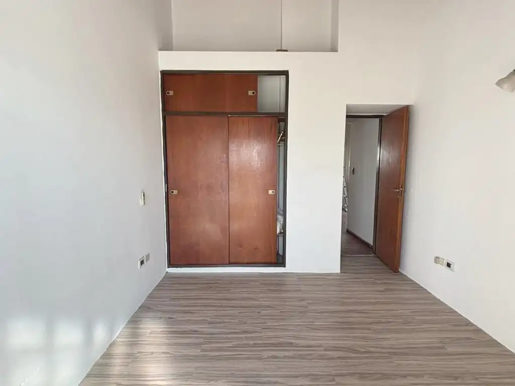 DEPARTAMENTO 2 DORMITORIOS | 42 ENTRE 12 Y 13