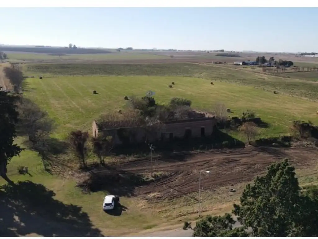 Tres hectareas sobre ruta 11, ideal para emprendimiento rural o turístico.  Pajonal - Victoria,...