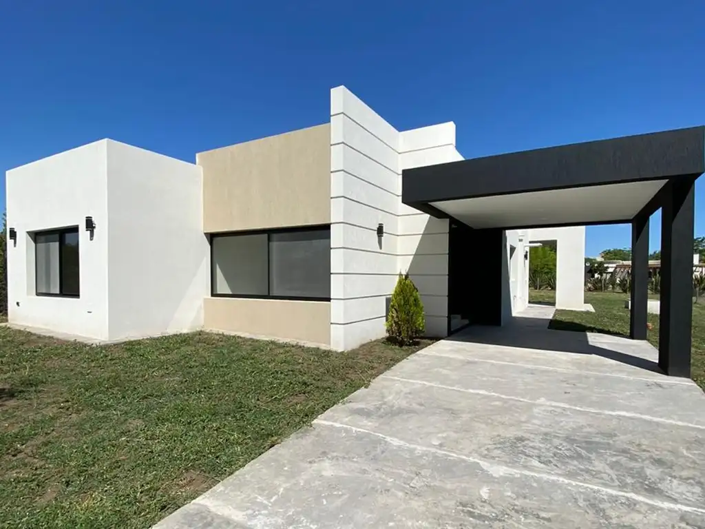 VENTA CASA ALTOS DE MANZANARES LOTE CENTRAL