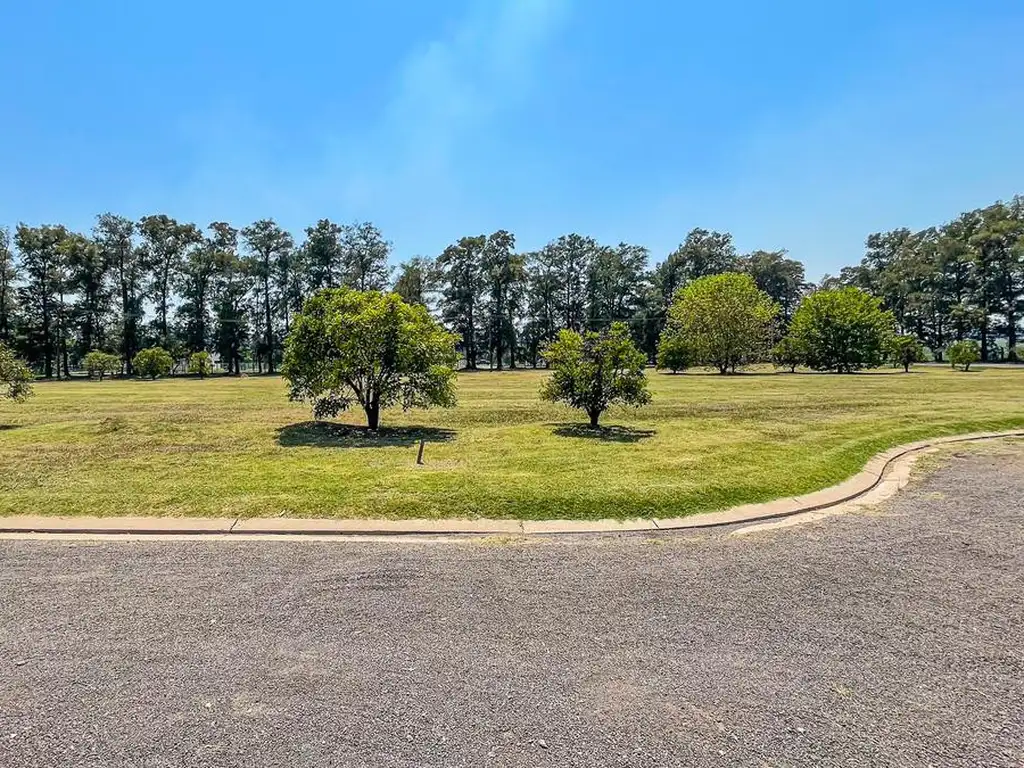 Terreno en Azahares del Paraná