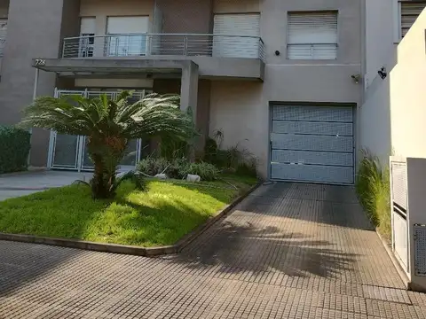 EXC 2 AMB M/LUM APTO PROFESIONAL MB ZONA