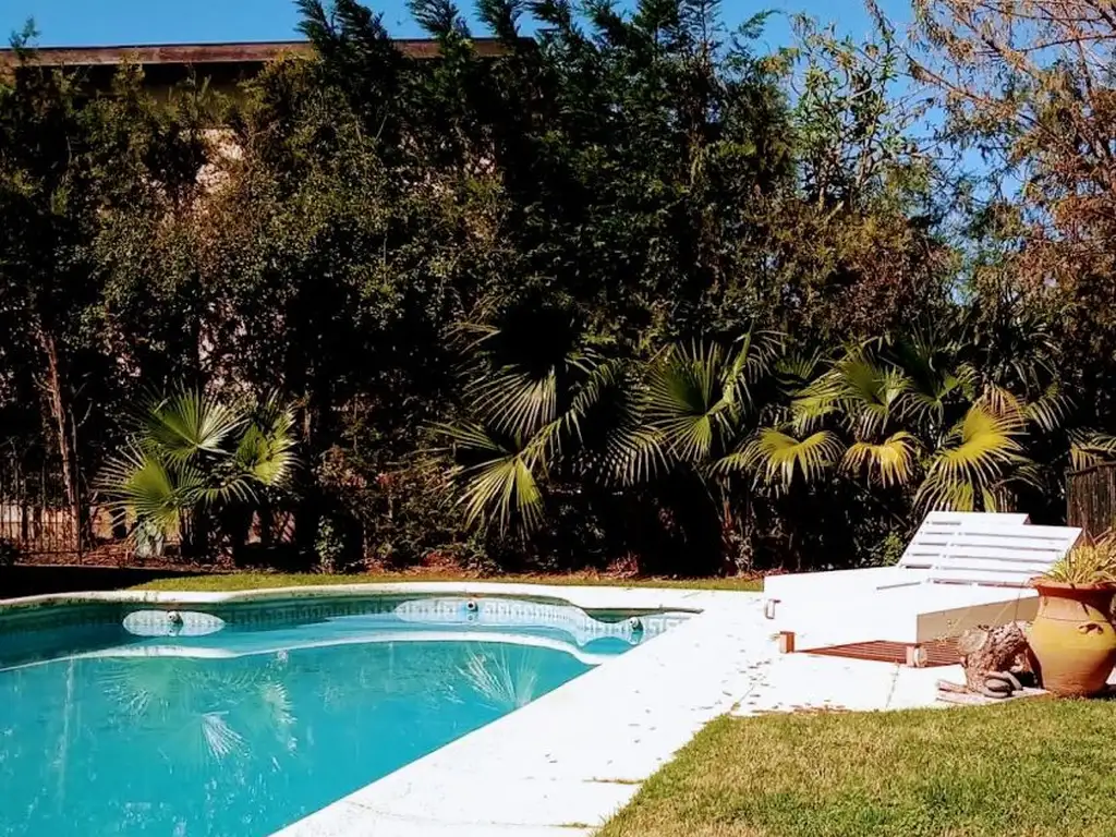 casa en alquiler temporal en el náutico de escobar 2023/24