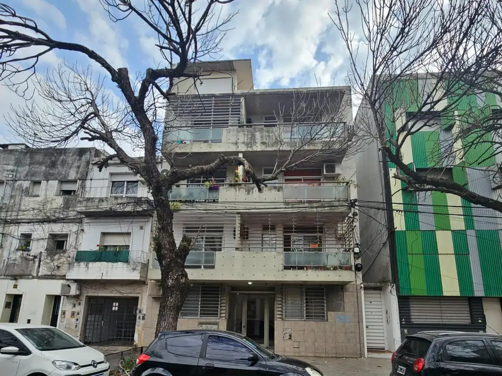 Departamento en  Pichincha, Richieri  70 moderno, externo con balcon, bajas expensas