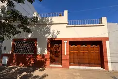 Casa de 3 ambientes con garaje en venta en Tropezón 