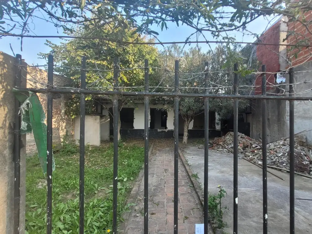 VENTA DE TERRENO EN FLORENCIO VARELA