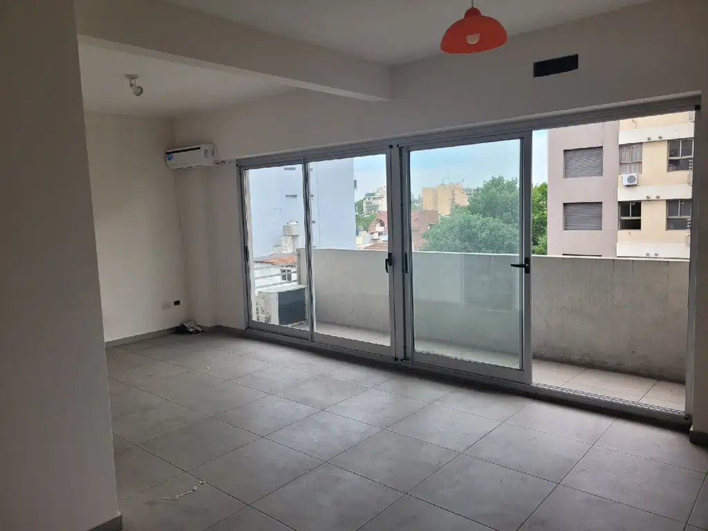 EXCELENTE DEPARTAMENTO A ESTRENAR EN FLORES 45M2