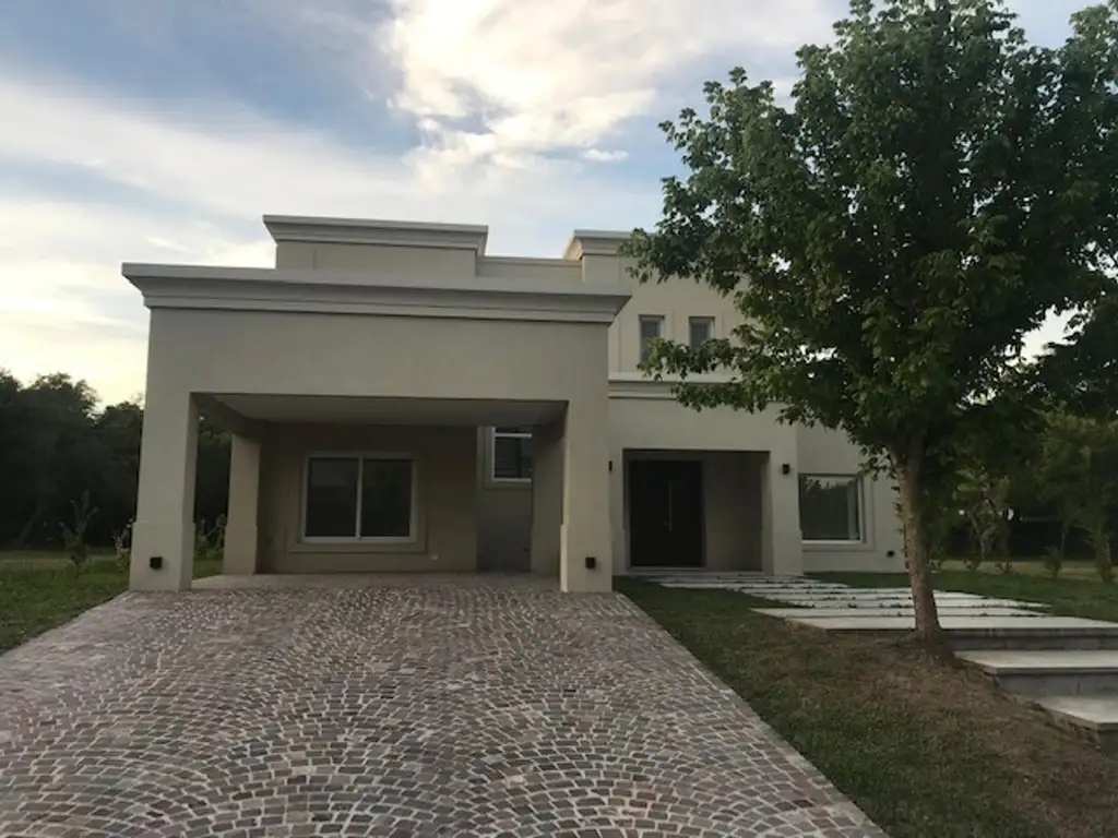 CASA A ESTRENAR EN LA RESERVA CARDALES