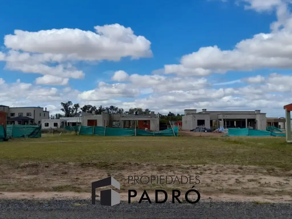 Lote terreno K10 en venta. Barrio Cerrado Los Juncos. Lujan, Buenos Aires. Zona Oeste