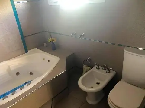 Casa en Venta con cochera