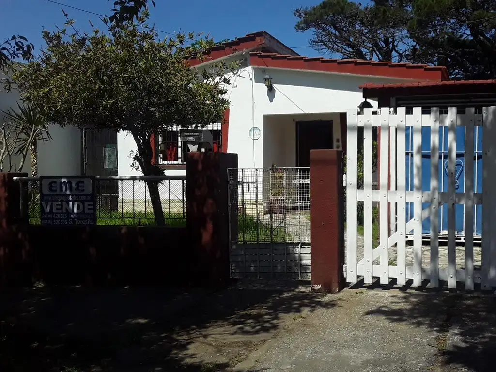 Hermosa Casa en Santa Teresita. Excelente