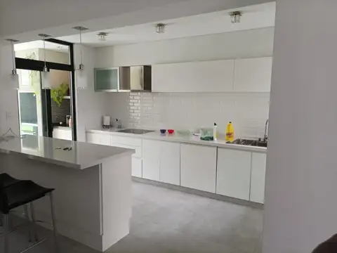 Casa de 3 ambientes en Venta, Chiclana al 1000, Don Bosco 