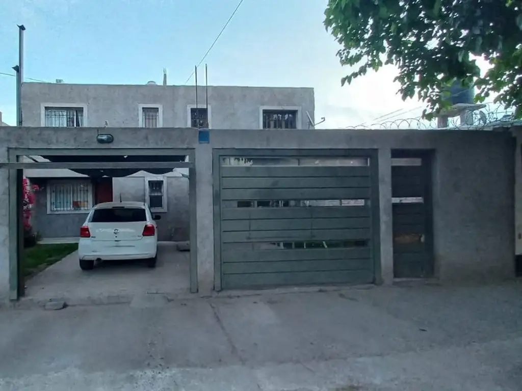 Duplex dos unidades en venta Las Heras