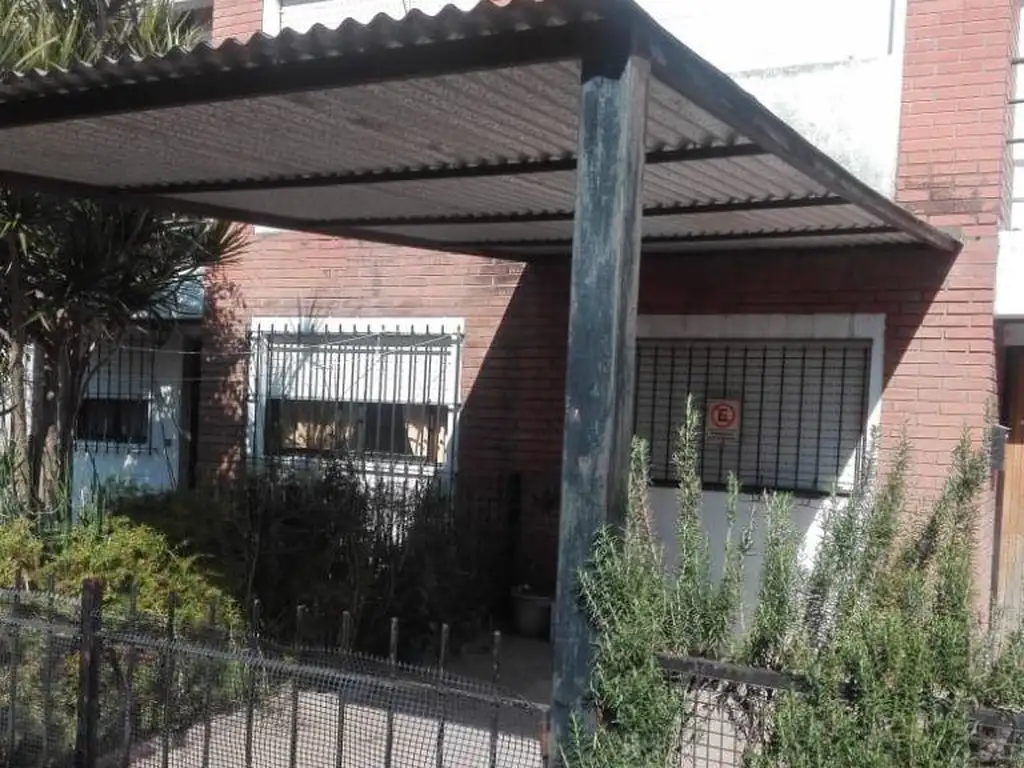 VENTA DE DEPARTAMENTO  EN CALLE 58 E/ 141 Y 142 DE BARRIO PA