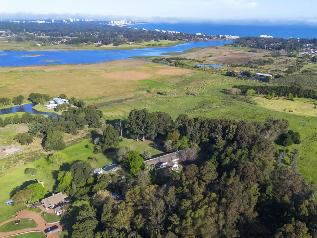 Chacra en Venta con Vista a la Laguna del Diario