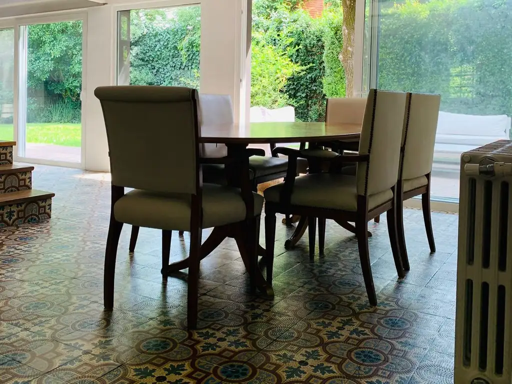 Casa en Venta con cochera