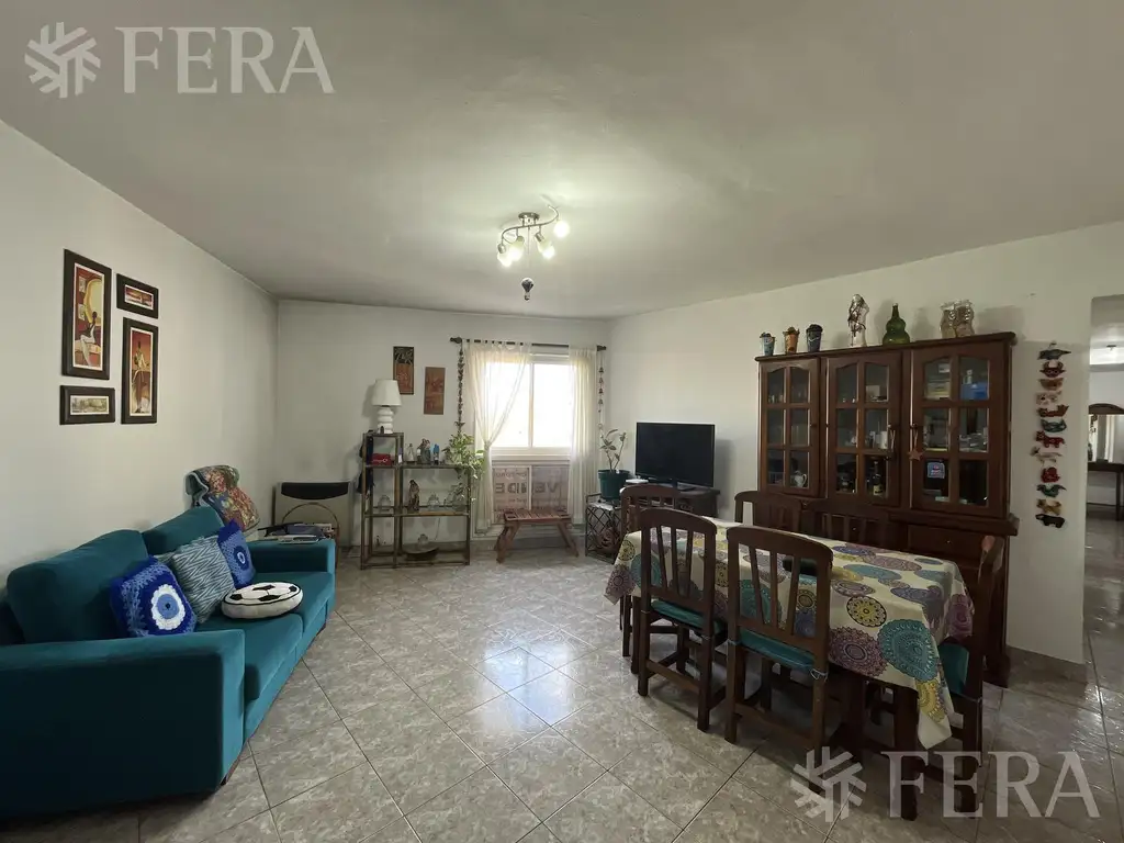 Venta departamento 4 ambientes en Sarandí