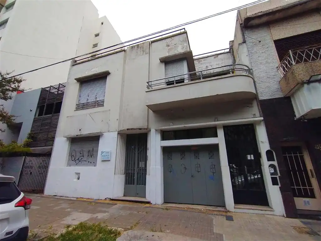 Casa en venta La Plata - Dacal Bienes Raíces