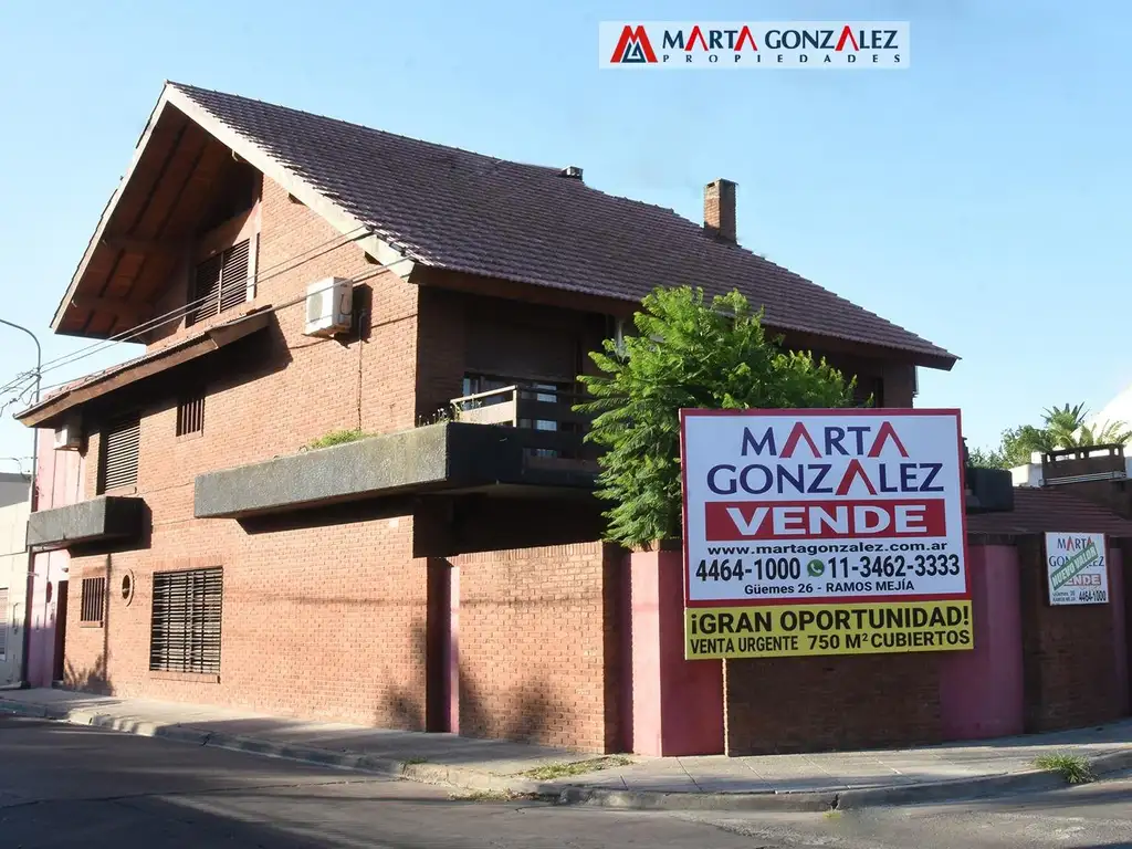 CHALET de 750 M2 zona RESIDENCIAL!