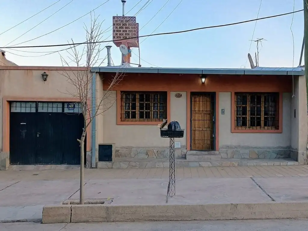 VENTA CASA - LAS HERAS - MENDOZA